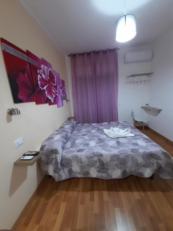 Milazzo: La Porta Delle Eolie Bed & Breakfast Luaran gambar