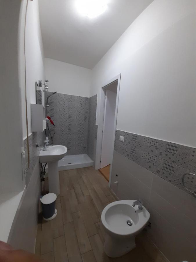 Milazzo: La Porta Delle Eolie Bed & Breakfast Luaran gambar